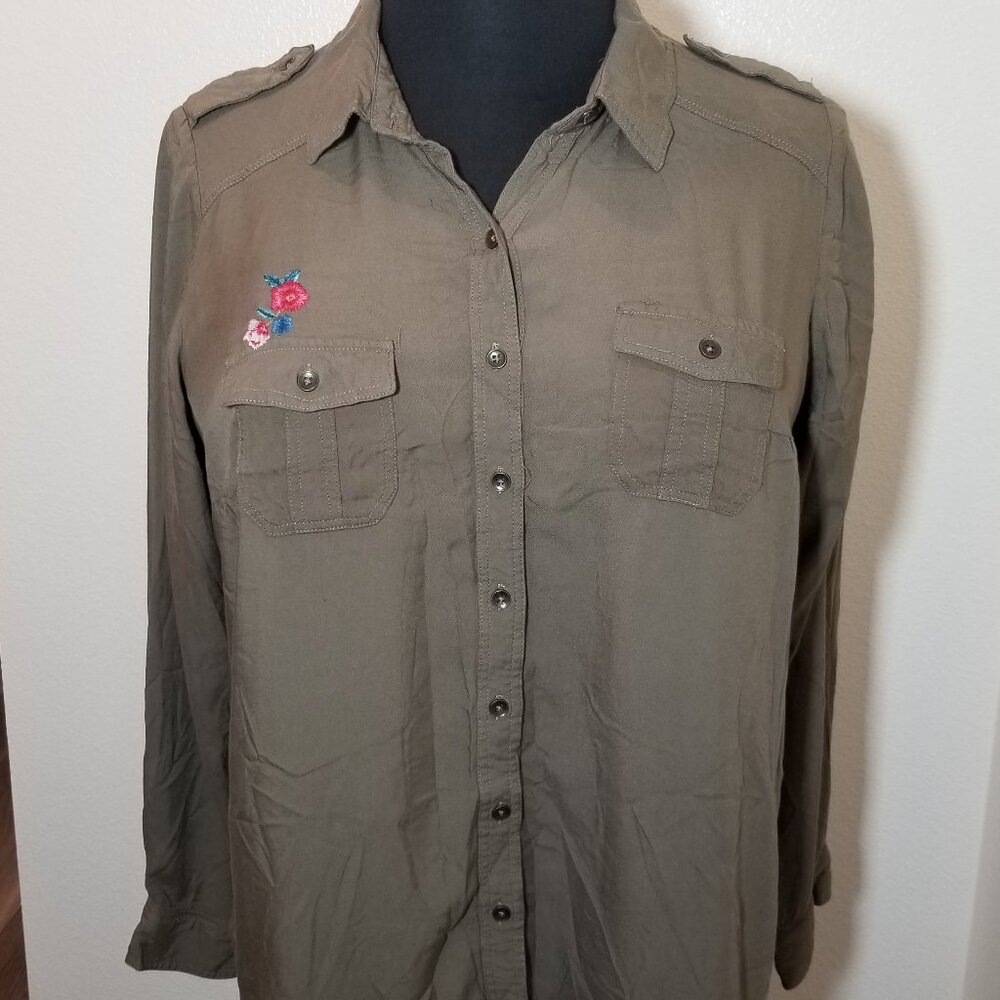 Torrid Women Size 1 Green Embroidered Floral Long Sleeve Up Top Retro Military
